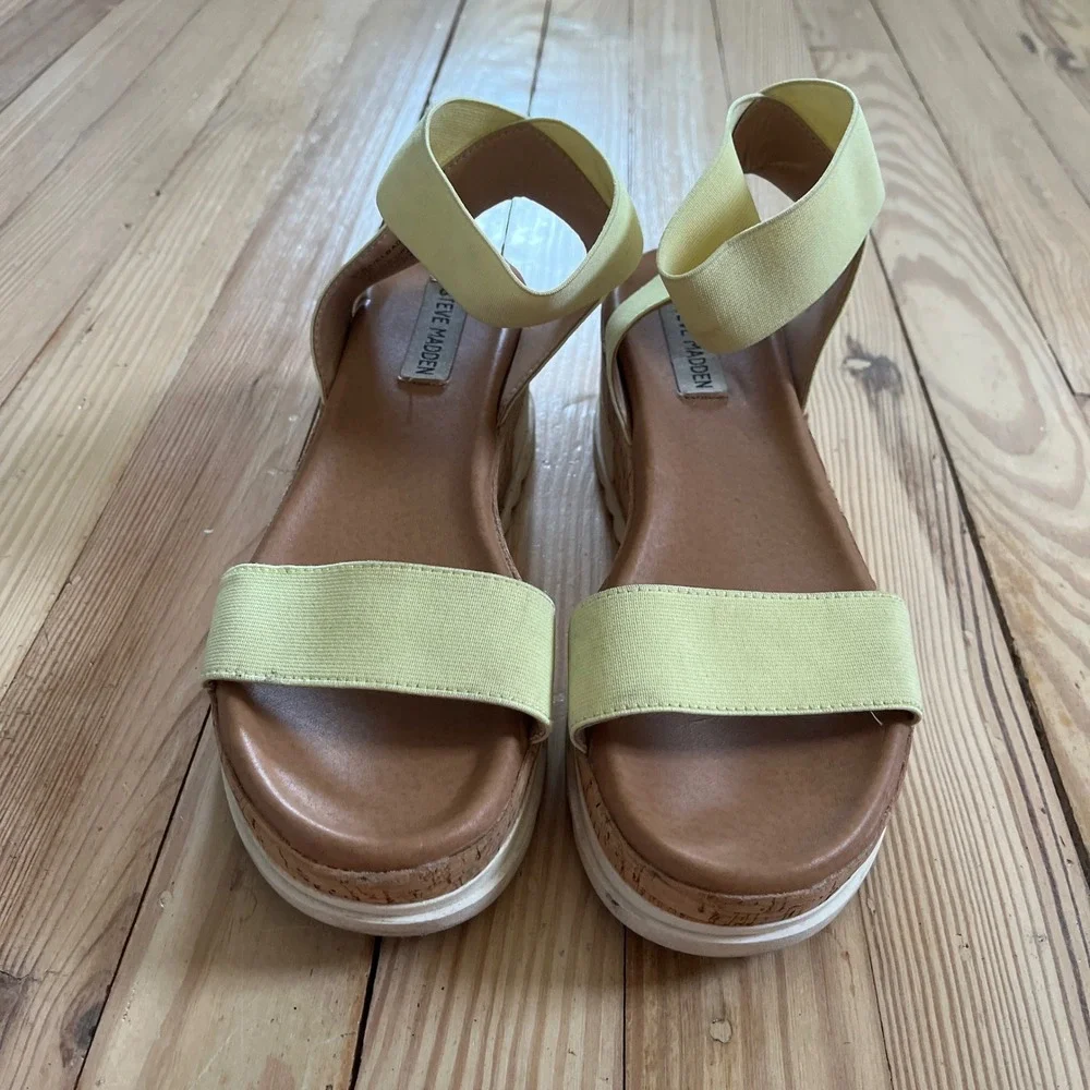Steve Madden Elba‎ Lime Yellow Elastic Platform Cork Wedge Sandals 7.5M ELBA01S1